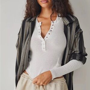 Elegant White Textured Women's Blouse